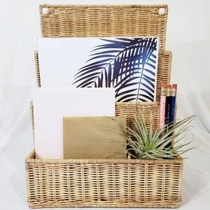 Wicker Hanging Mail Organizer